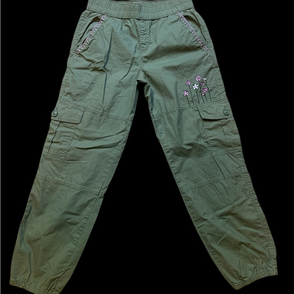 Falls Creek Green Casual Jogger Pants floral embroidery design